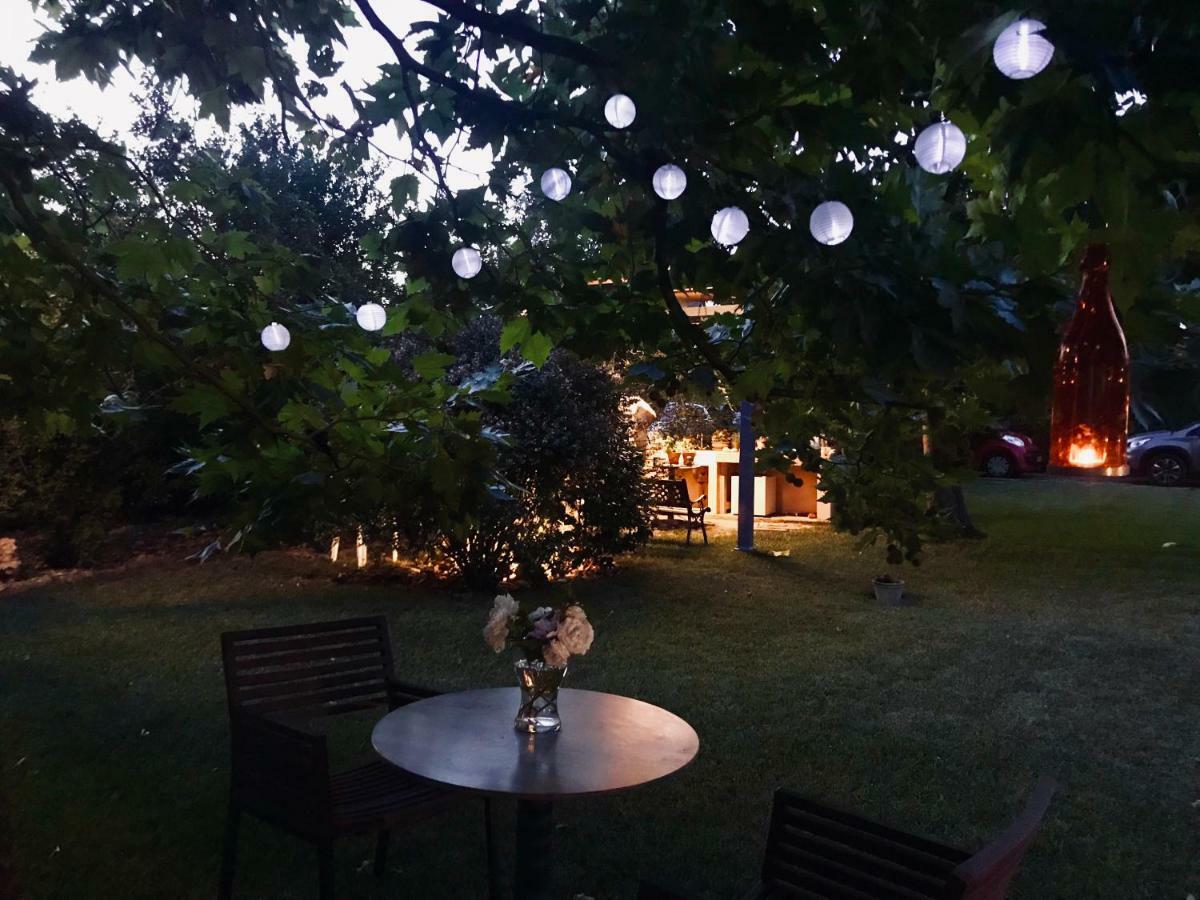 Appartamento Plane Tree House Nea Nea Makri Esterno foto
